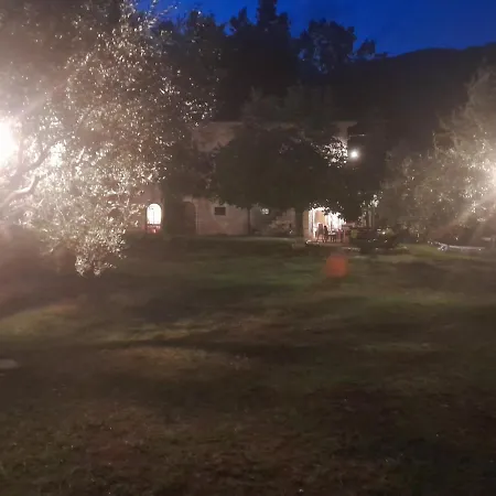 Casal Cominium Bed & Breakfast San Donato Val di Comino