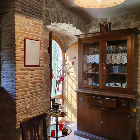 Casal Cominium Bed & Breakfast 3*