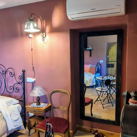 Casal Cominium Bed & Breakfast