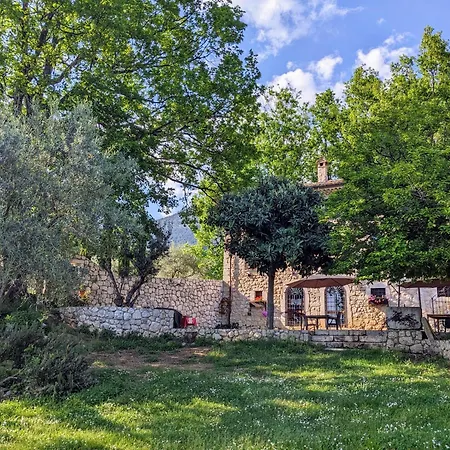 Bed & Breakfast Casal Cominium