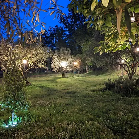 Casal Cominium Bed & Breakfast 3*