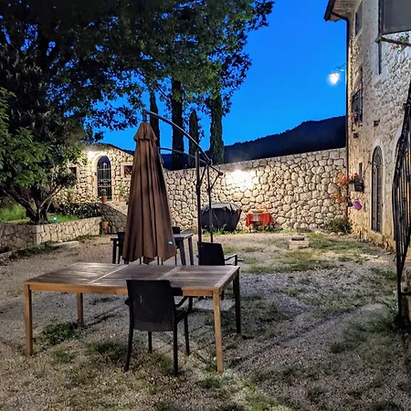 Frühstückspension Casal Cominium 4*